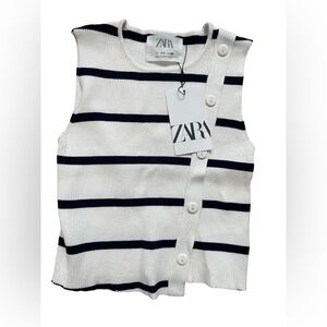 Zara Striped Top Ecru with Buttons. Girls 8-9. Ecru and Navy